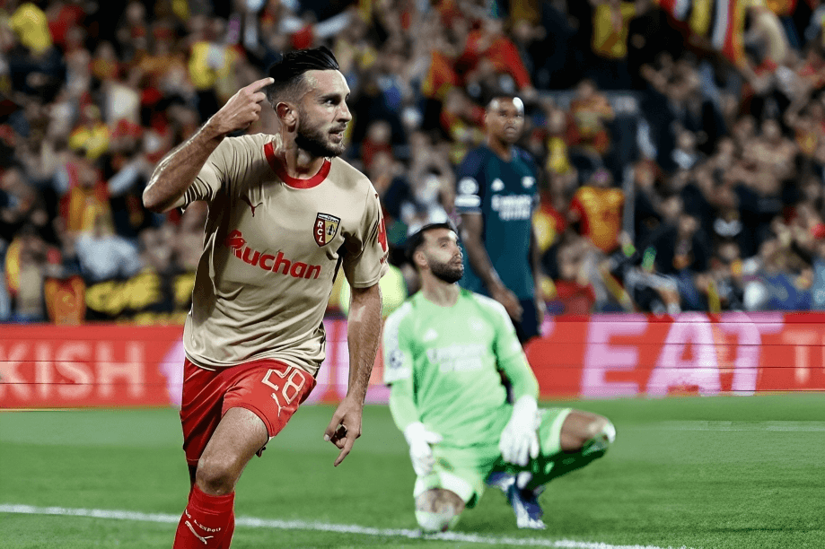 L'inoubliable but de l'ancien Vannetais contre Arsenal en Ligue des Champions