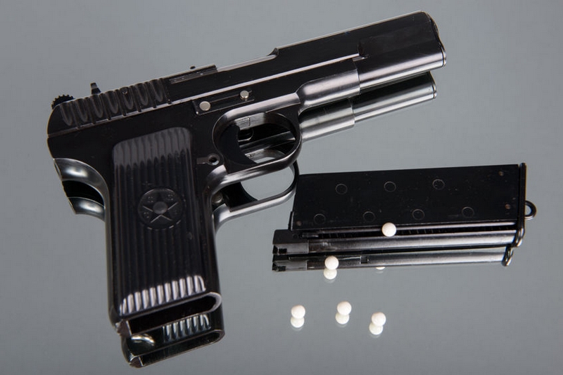 réplique airsoft avec balles