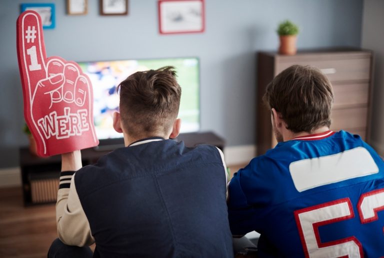 Streaming sportif ou TV classique : quelle solution choisir pour le football ?